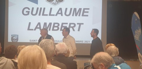 Des serviteurs du football et de l'Académie honorés